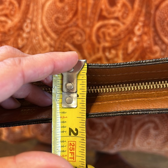 Michael Kors Cross Body Purse - Picture 13 of 13